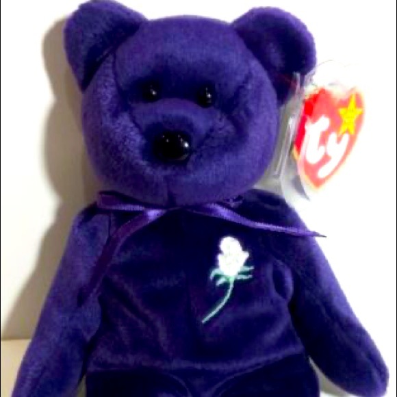 This a very 1st edition of the princess Diana Ty baby that came out in 1997 - Picture 1 of 2